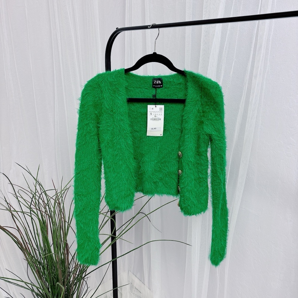 Zara Fuzzy Green Textured Crop Cardigan